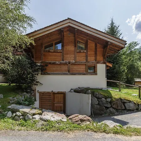 Domek alpejski Whisky - 150m2 Calme Sauna Jacuzzi *